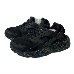 nike huarache youth size 6